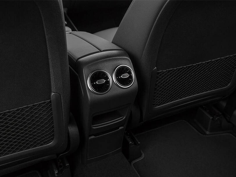 Mercedes Benz GLB 2025 Interior 