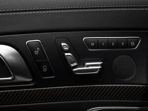 مرسيدس بنز كلاس SL الداخلية 