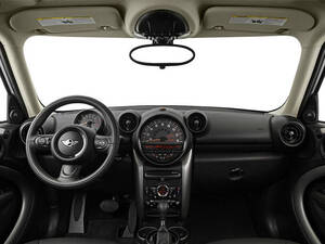 Mini Countryman Interior 