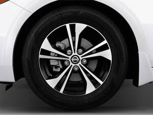 Nissan Sentra Exterior 