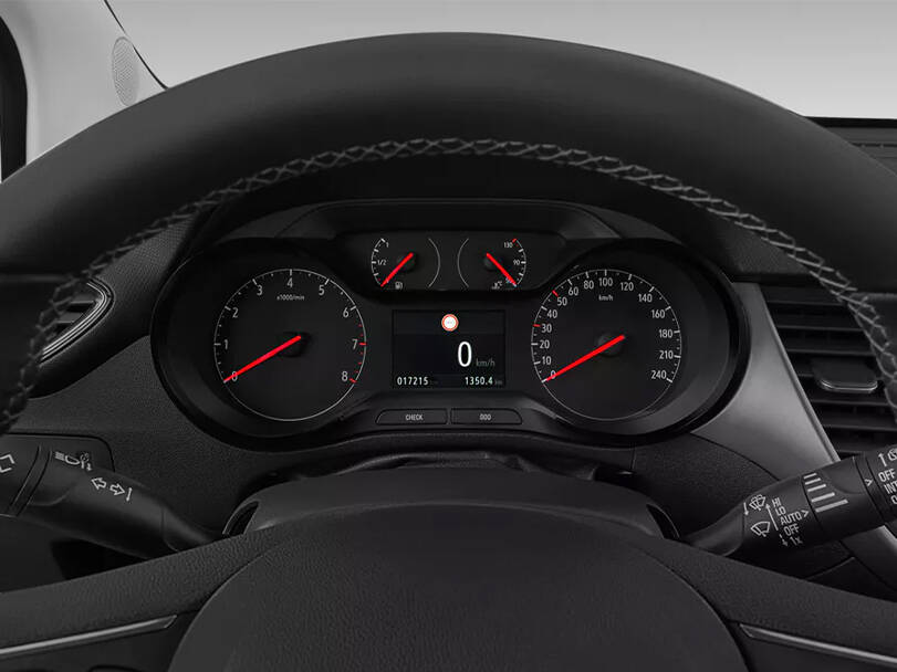 أوبل X كروس لاند الداخلية 