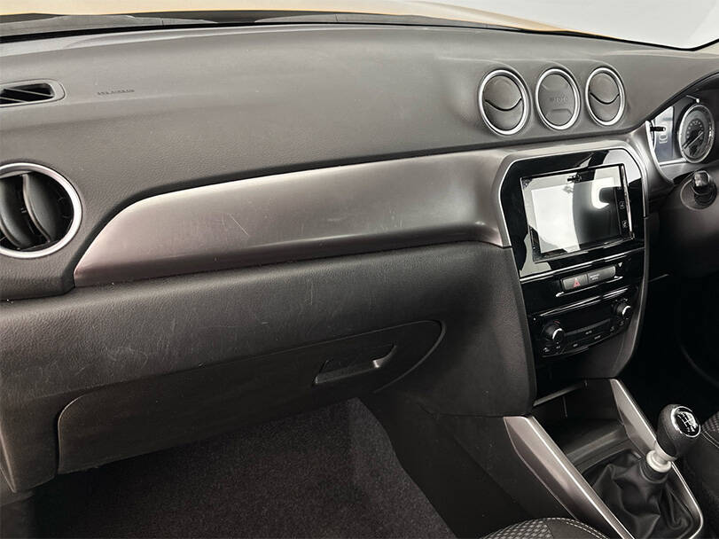 Suzuki Vitara 2025 Interior 