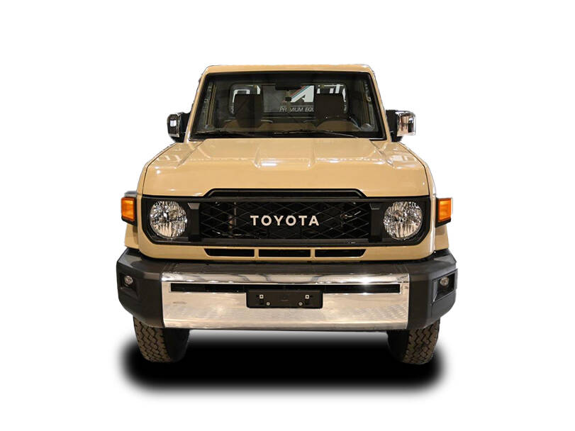 تويوتا لاند كروزر 70 سيريز الخارجية Front View