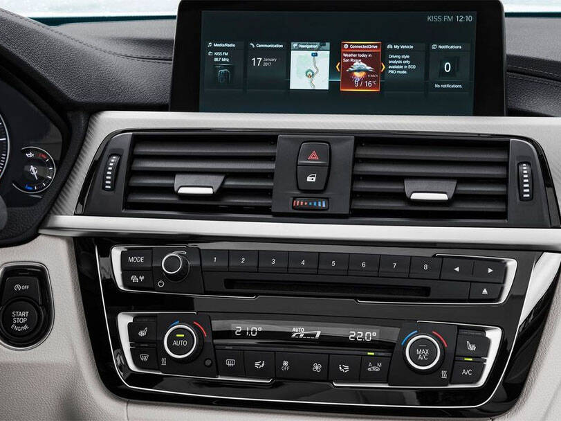 بي إم دبليو الفئة الرابعة الداخلية 