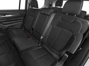 جيب شيروكي الداخلية 