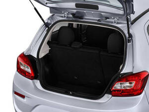 ميتسوبيشي ميراج الداخلية 