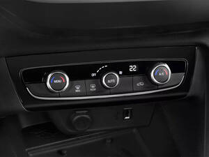 أوبل كورسا الداخلية 