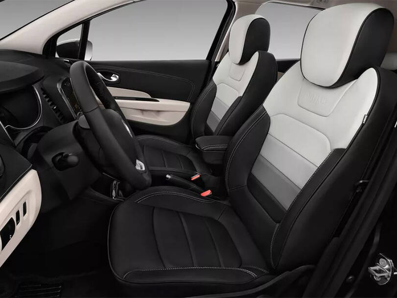 Renault Captur Interior 