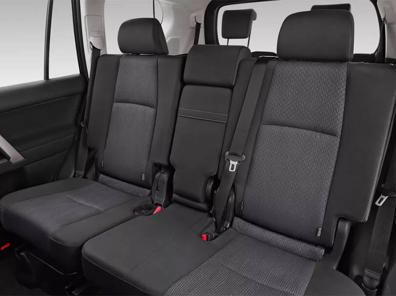 Toyota Land Cruiser Prado Interior 
