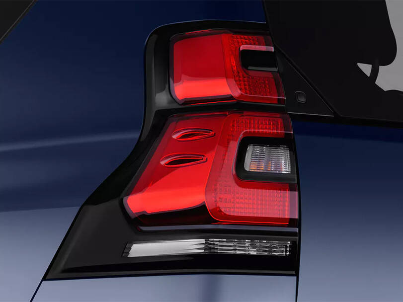 تويوتا لاند كروزر برادو الخارجية 