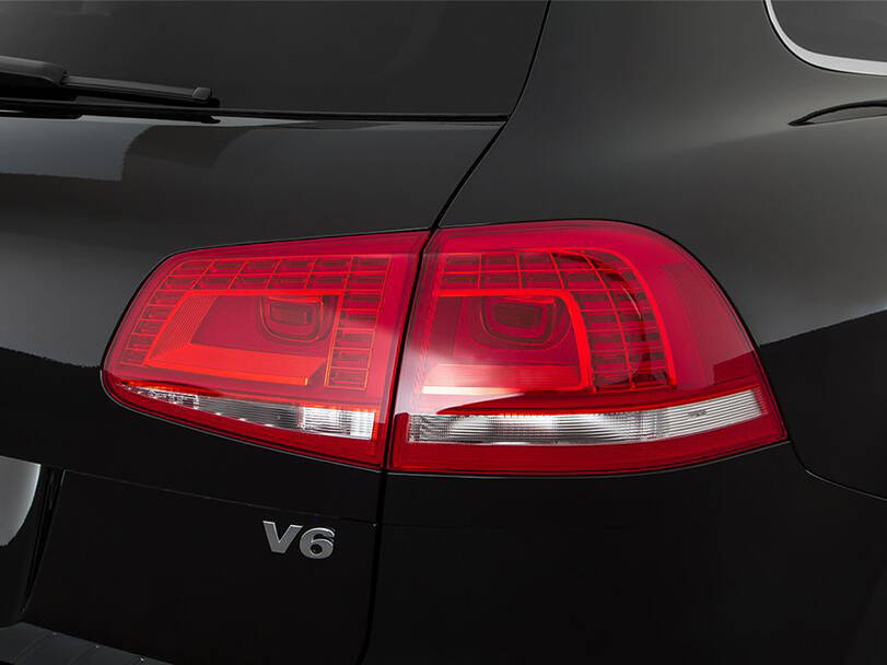 Volkswagen Touareg 2nd (7P) Generation Exterior 