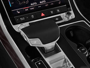 أودي RS Q8 الداخلية Gear Shift