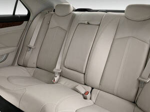 كاديلاك CTS الداخلية 