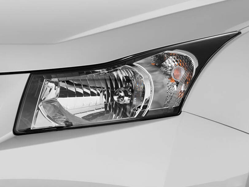 شيفروليه كروز الجيل الأول (J300) صور داخلية وخارجية Image-7