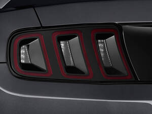 فورد موستانج الداخلية 