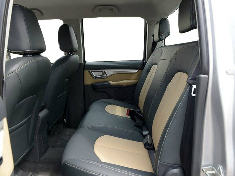 جريت وول وينجل 6 الداخلية 