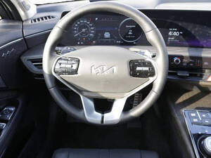 كيا K8 الداخلية 