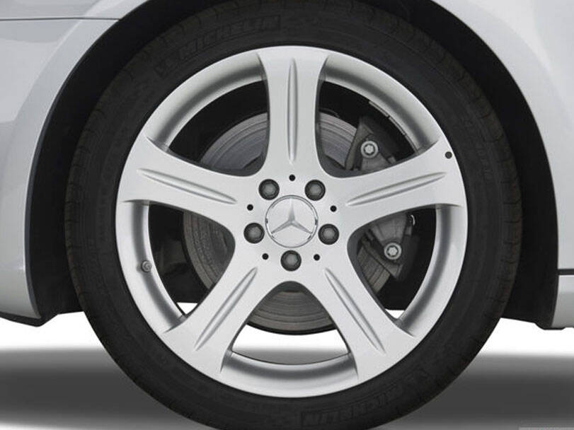 مرسيدس بنز CLS Class الجيل الأول (C219) الخارجية 