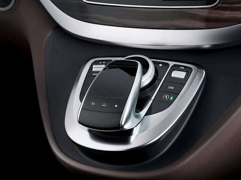 Mercedes Benz V Class Interior 