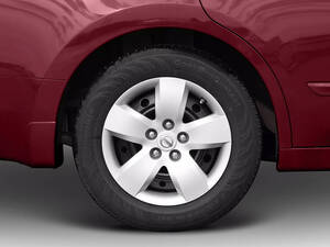 نيسان التيما الجيل الرابع (L32)