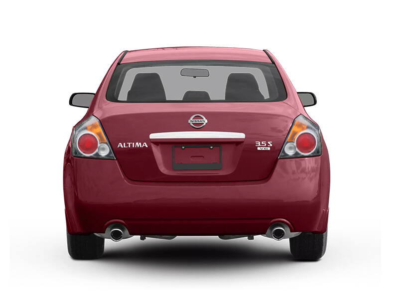 نيسان التيما الجيل الرابع (L32) الخارجية 