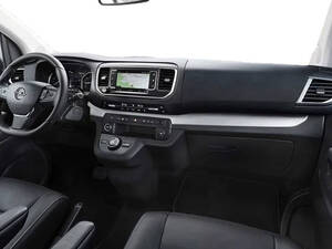 Opel Zafira Life Interior 