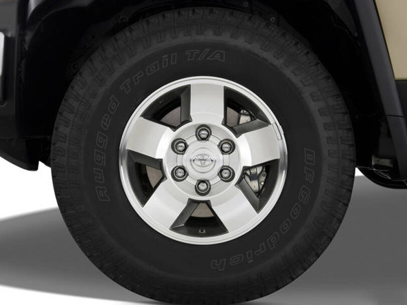 Toyota FJ Cruiser Exterior 