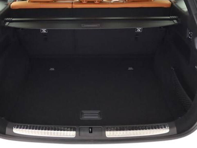 Xpeng G9 2025 Exterior Boot Space