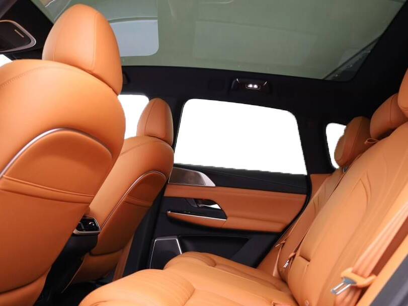 Xpeng G9 2025 Interior Rear Seats