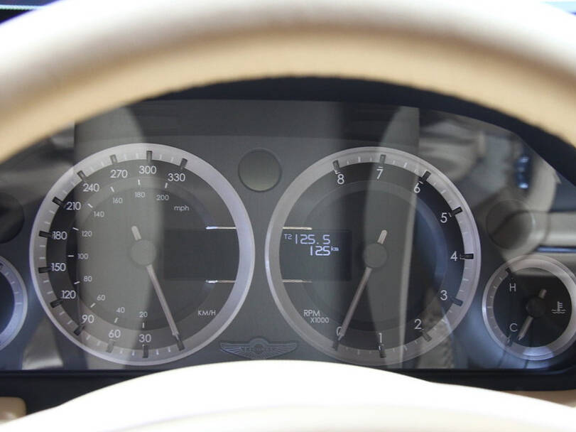 أستون مارتن Lagonda Taraf الداخلية 