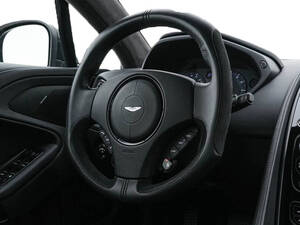 أستون مارتن فانكويش إس الداخلية 