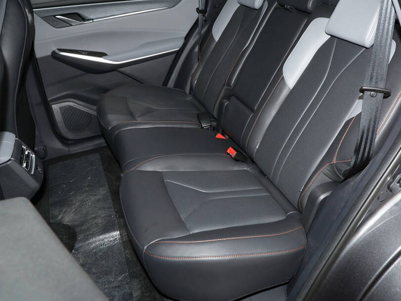 تشانجان CS75 2025 الداخلية 