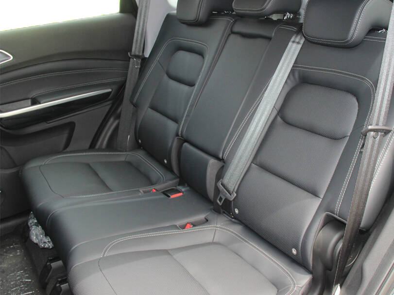 شيري تيجو 8 2026 الداخلية 