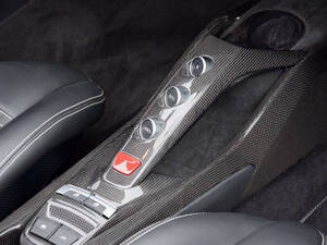 Ferrari 488 Spider Interior 