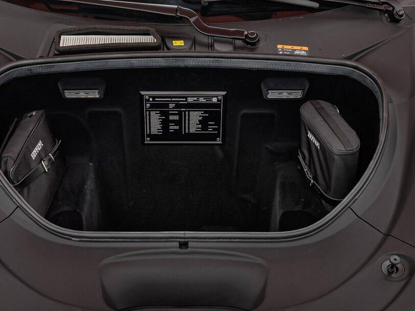 فيراري F8 سبايدر الخارجية 