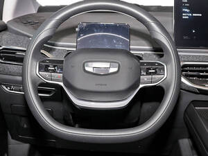 جيلي جيومتري سي الداخلية 