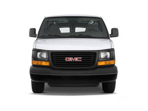 GMC Savana Exterior 