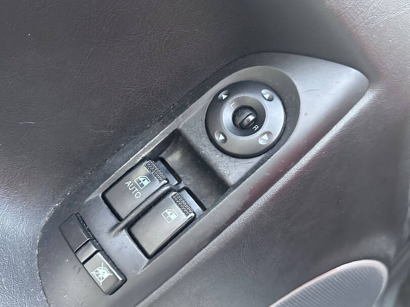 Hyundai Coupe Interior 