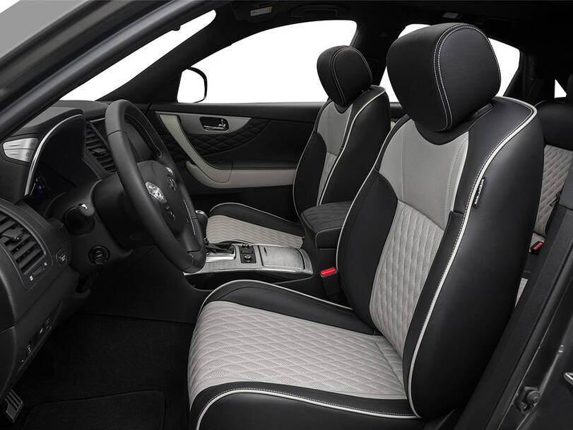 Infiniti FX50 Interior 