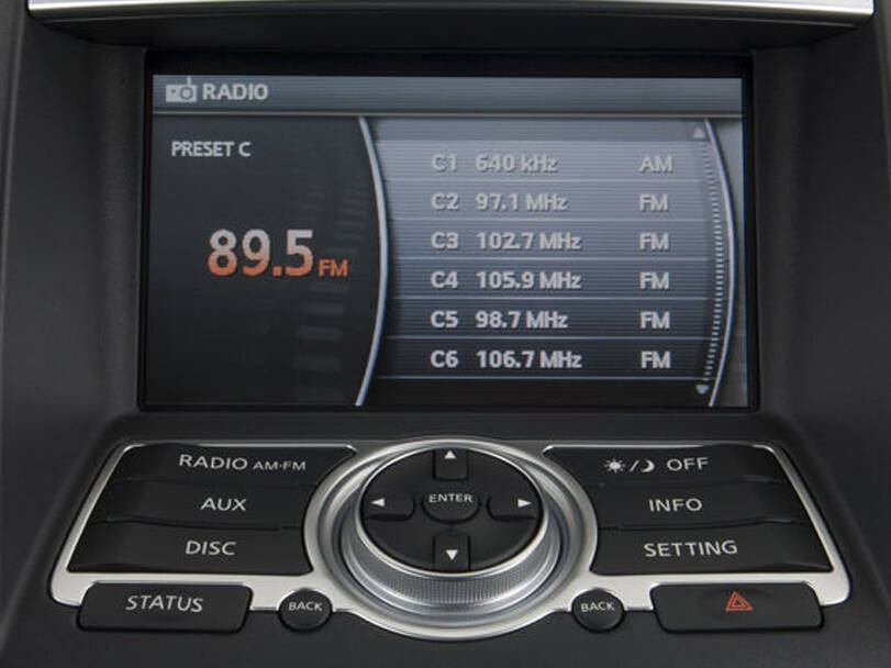 Infiniti G25 Interior 