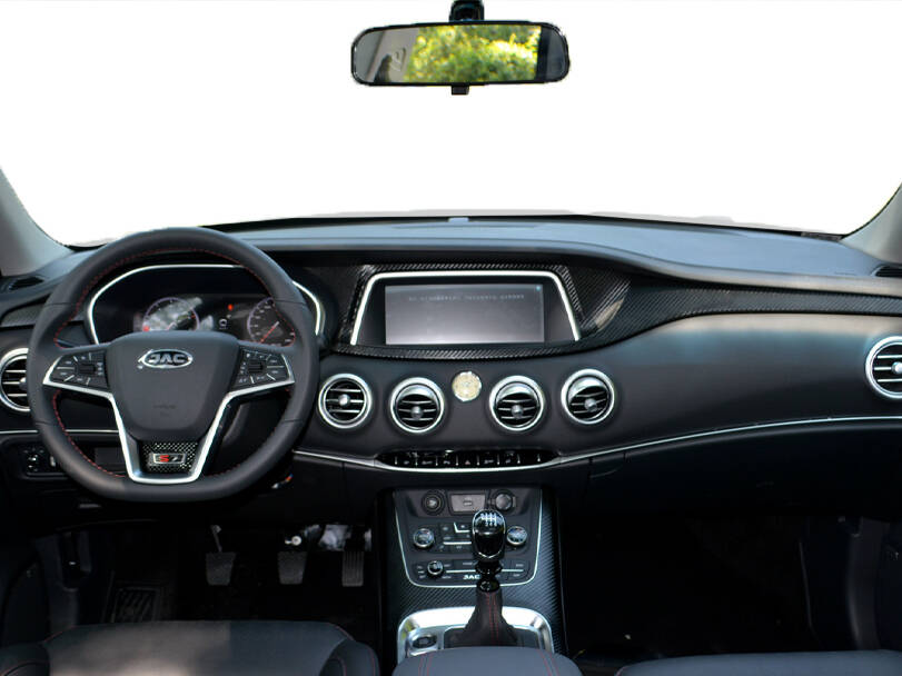 JAC S7 Interior 