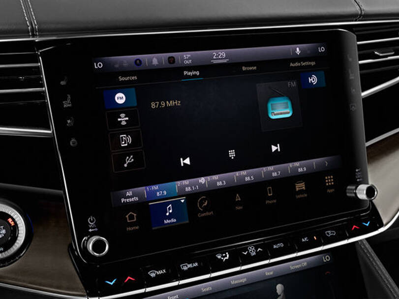 Jeep Grand Wagoneer 2025 Interior 