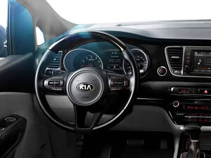 Kia Grand Carnival Interior 