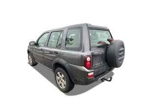 Land Rover LR2 Exterior 