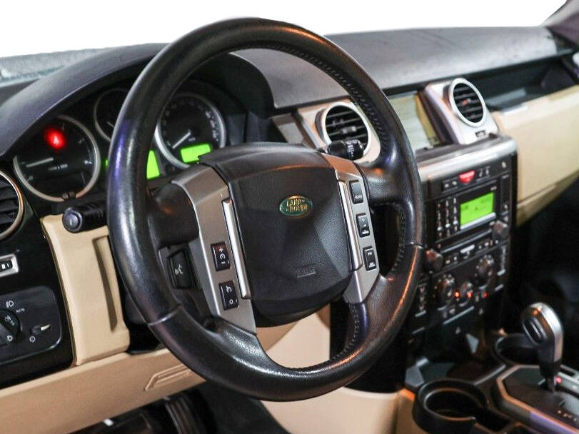 Land Rover LR3 Interior 