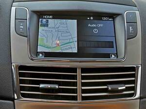 Lincoln MKT Interior 