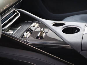 لوتس إليتر الداخلية 