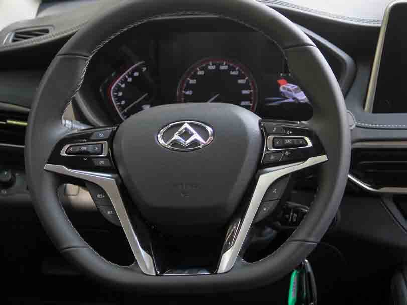 ماكسوس D90 الداخلية 