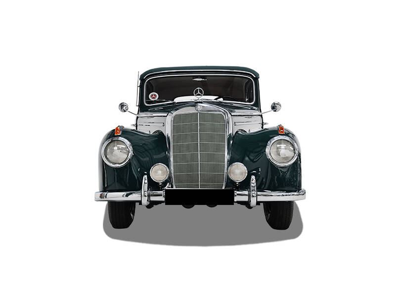 Mercedes Benz 220 Exterior 