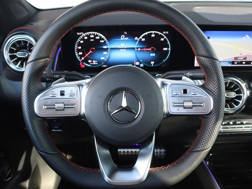 Mercedes Benz EQB Interior 